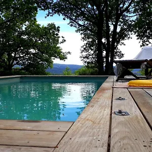 https://la-blouscaiou-gite-3-etoiles-en-pleine-nature.fr-provencehotel.com